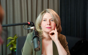 interview_image_play_button_description Ineta Radchenko
