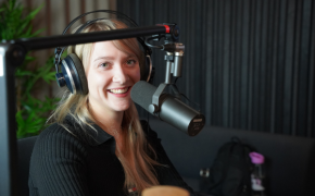 interview_image_play_button_description Viktorija Maskoļonoka