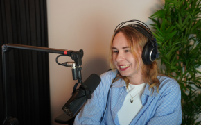 interview_image_play_button_description Irina Oliševskaja