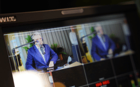 interview_image_play_button_description Др. мед. Янис Гилис