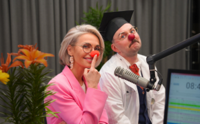 interview_image_play_button_description Dr.Klauns
