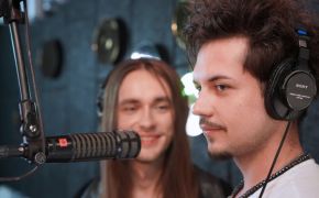 interview_image_play_button_description YŪT