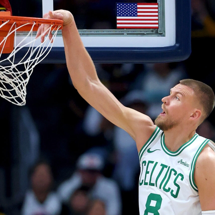 <p>Porziņģis tiks aizmainīts uz Atlantas "Hawks"</p>