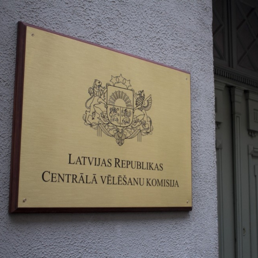 <p>Pēdējo dienu var izvirzīt kandidātus CVK priek&scaron;sēdētāja amatam</p>