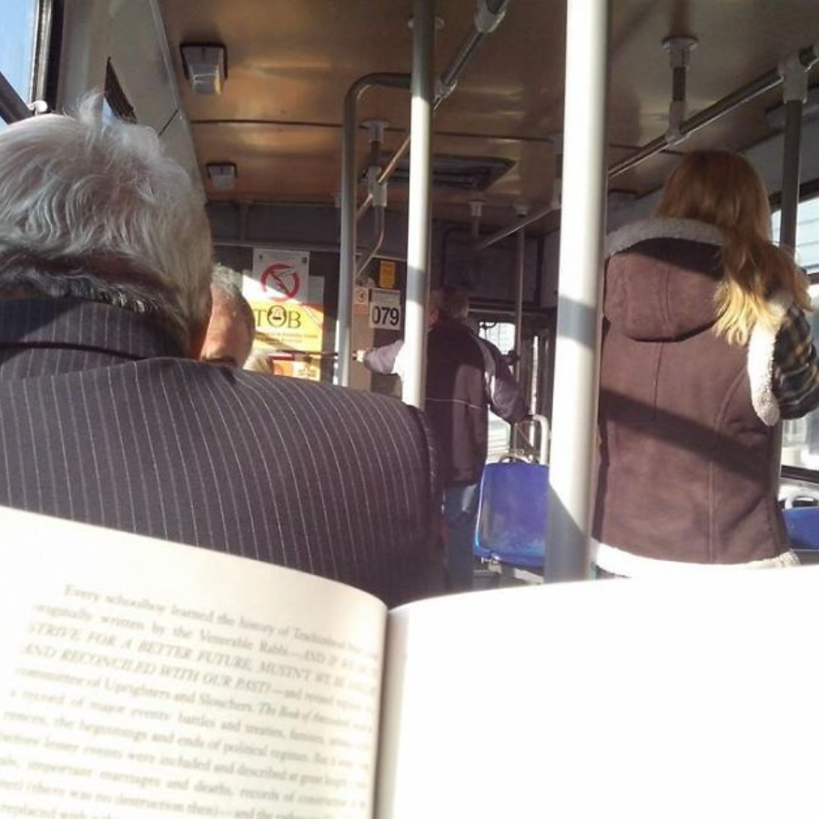 <p>Lasī&scaron;anas entuziasti uzsāk iniciatīvu #laikslasīt</p>