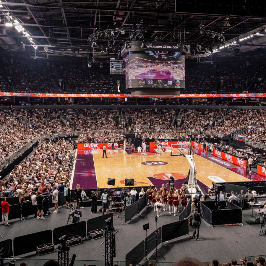 <p>Latvijas basketbolisti Eiropas čempionātu uzsāk ar zaudējumu</p>