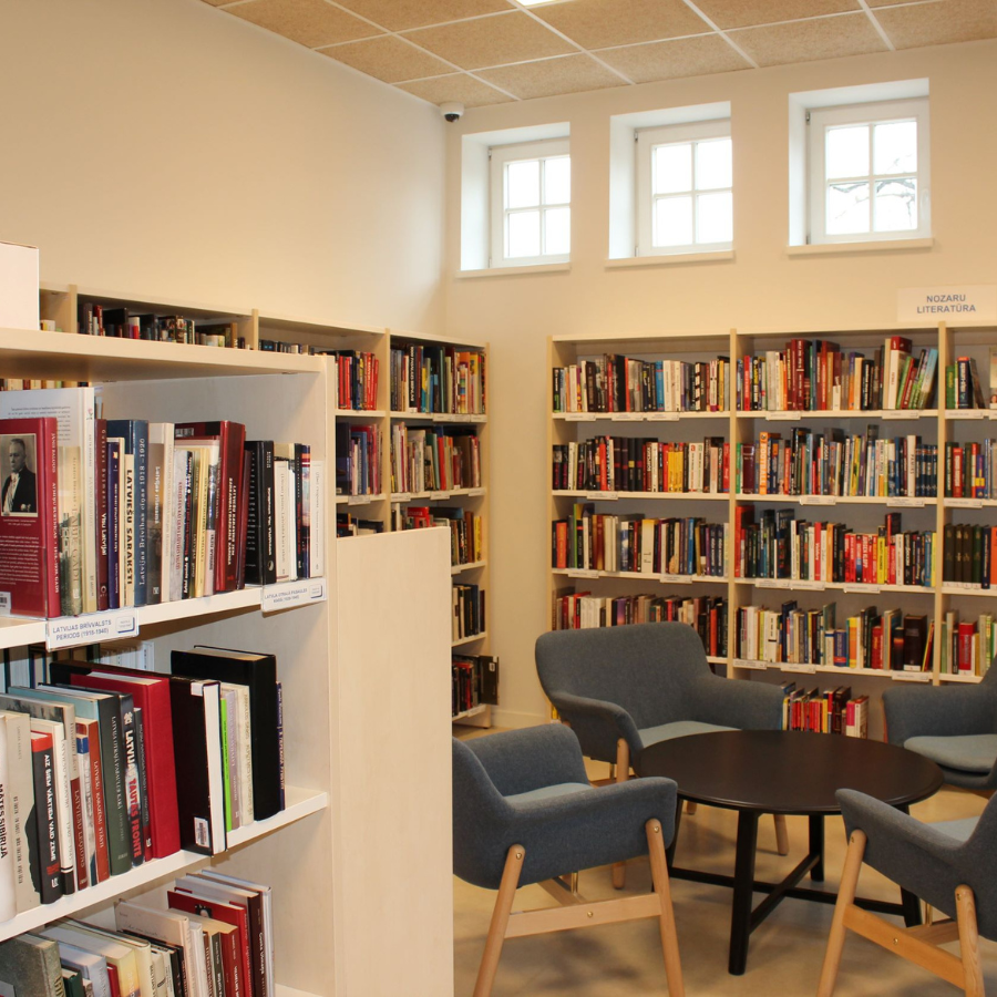 <p>Rīgas Centrālās bibliotēkas filiālēs notiks dzejas lasījumi</p>