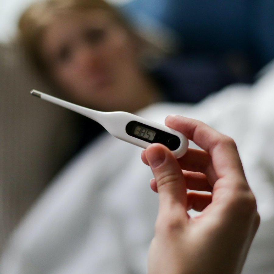 <p>Saslimstība ar gripu strauji palielinās - Latvija tuvojas epidēmijas slieksnim</p>