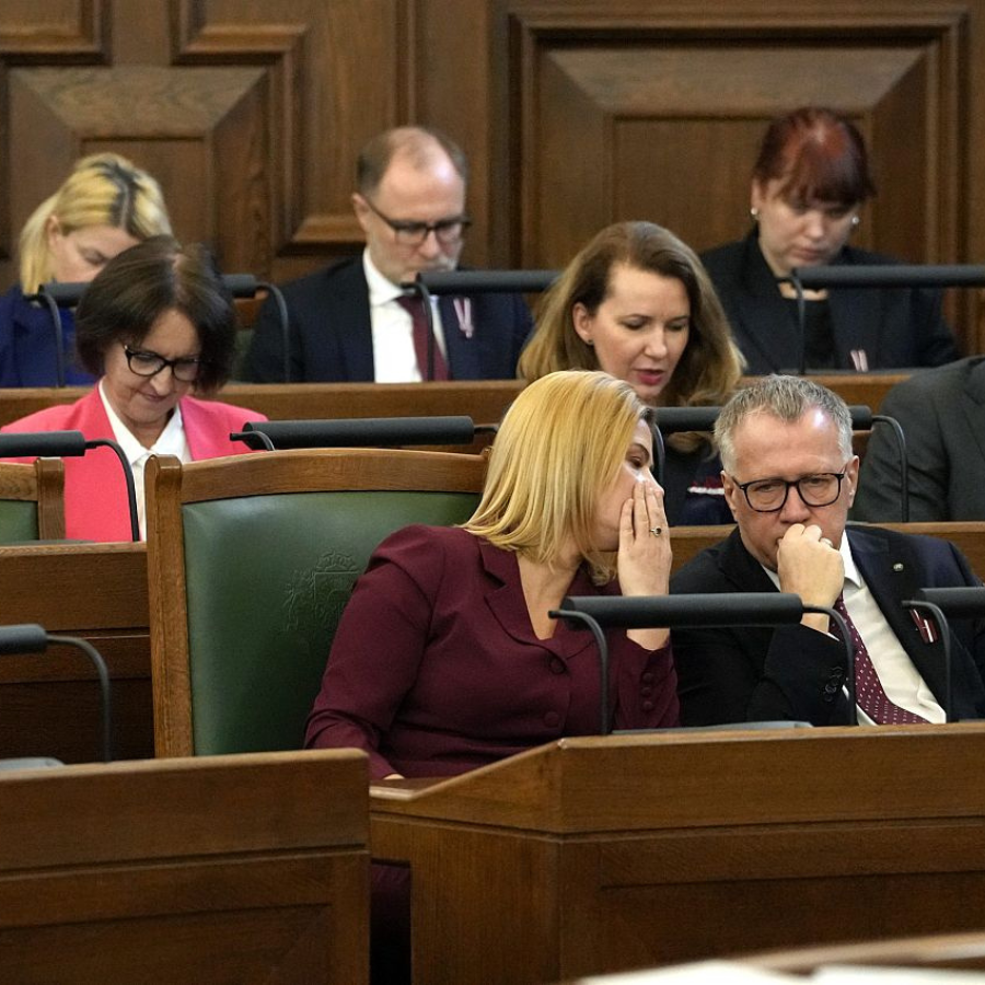 <p>Saeima pieņem nākamā gada valsts budžetu ar 3,3% deficītu</p>
