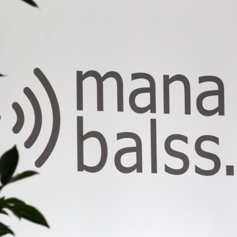 <p>Saeima pie&scaron;ķir 150 000 eiro "Manabalss.lv" darbībai</p>