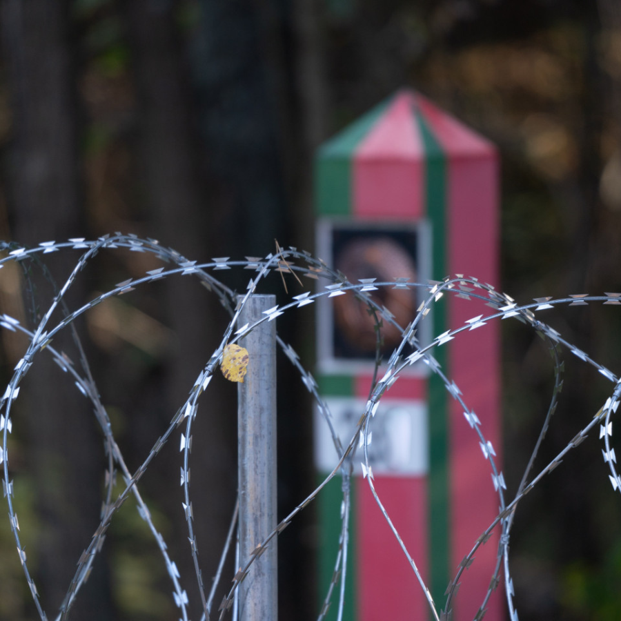 <p>Stājas spēkā ierobežojumi valsts dro&scaron;ībai nozīmīgām personām doties uz Krieviju un Baltkrieviju</p>