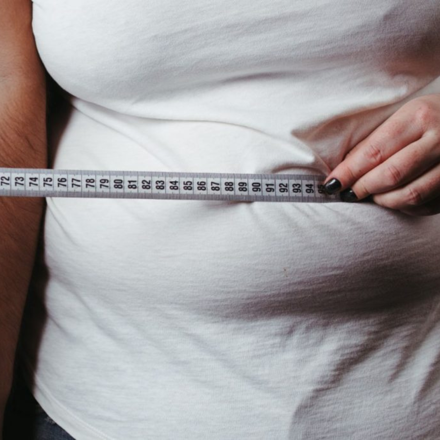 <p>Vairāk nekā pusei Latvijas iedzīvotāju ir liekais svars</p>