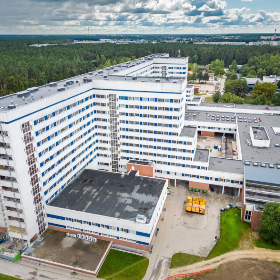 <p>Staņēviča atkāp&scaron;anos saista ar iespējamo spiedienu no slimnīcas padomes</p>