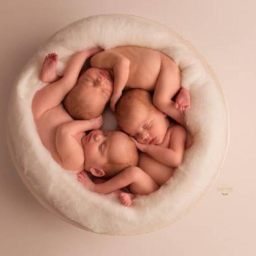 <p>Rīgā varētu palielināt piedzim&scaron;anas pabalstus visiem jaundzimu&scaron;ajiem</p>