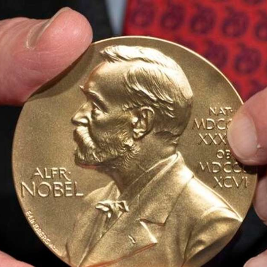 <p>Nobela medicīnas prēmija pie&scaron;ķirta trim zinātniekiem par imūnsistēmas kontroles pētījumiem</p>