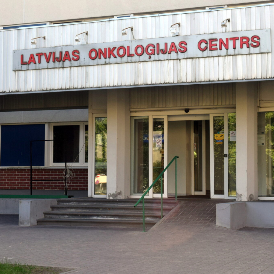 <p>Atbalsta Onkoloģijas centra rekonstrukcijas uzsāk&scaron;anu</p>