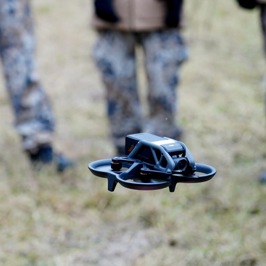 <p>ES valstis diskutē par "dronu mūri"</p>