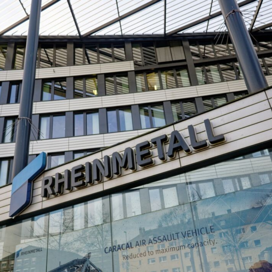 <p>Paraksta memorandu par munīcijas ražotnes izveidi Latvijā</p>