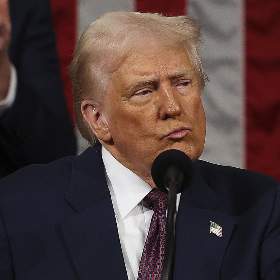 <p>Tramps plāno drīz atkal runāt ar Putinu</p>