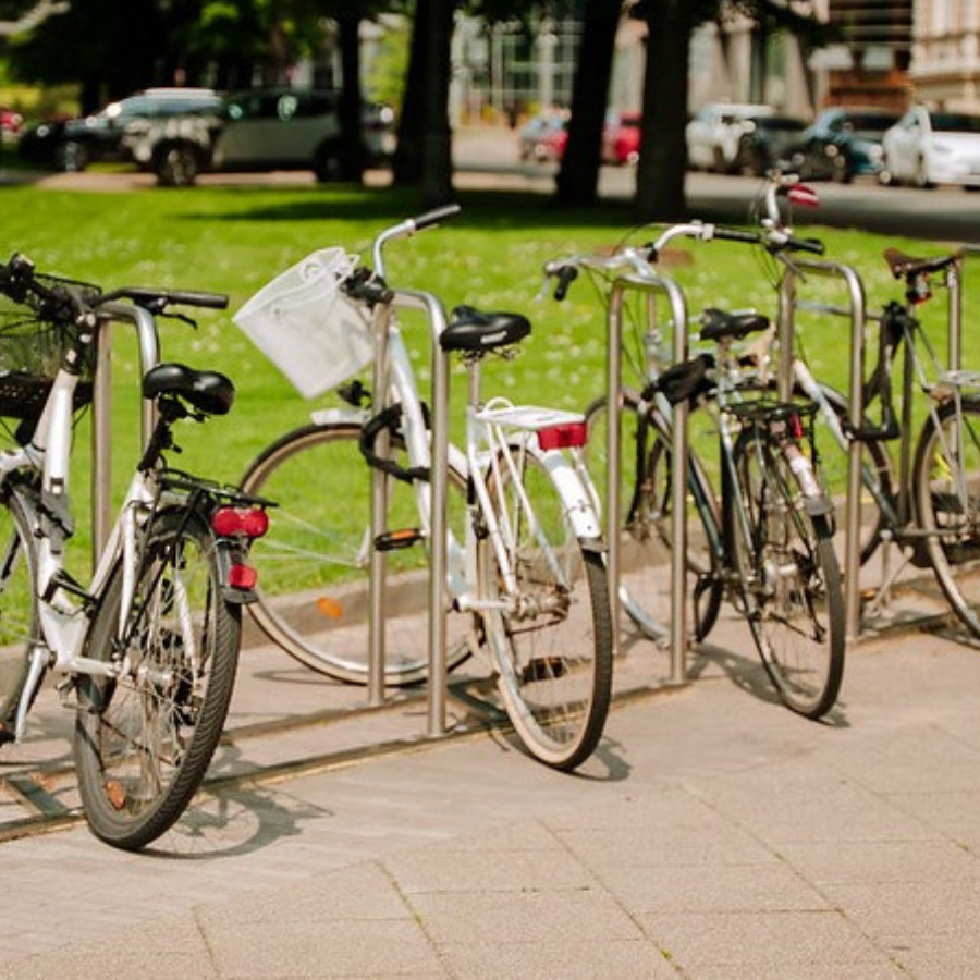 <p>&Scaron;odien un rīt norisināsies Rīgas velokonference "Riteņbrauk&scaron;anas kultūra pilsētās"</p>