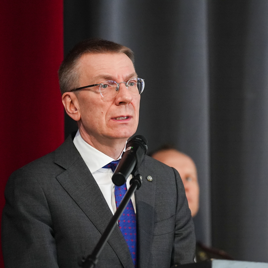 <p>Prezidents lūdz parlamentu pārvērtēt tiesne&scaron;u un prokuroru izdienas pensiju reformu</p>