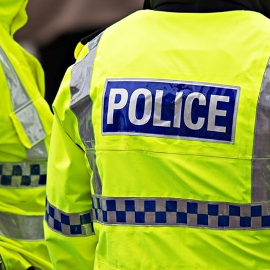 <p>Aizturēts biju&scaron;ais Lielbritānijas princis&nbsp;</p>
<p>&nbsp;</p>