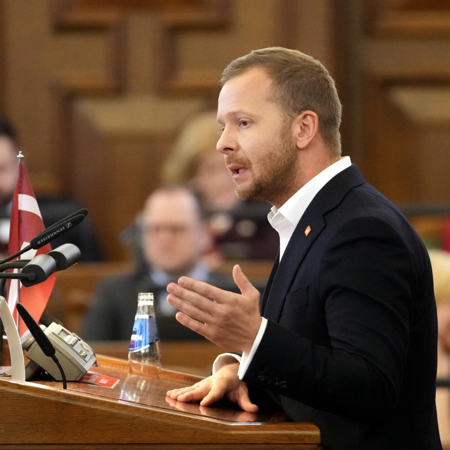 <p>Saeimā izjukusi frakcija "Stabilitātei"</p>