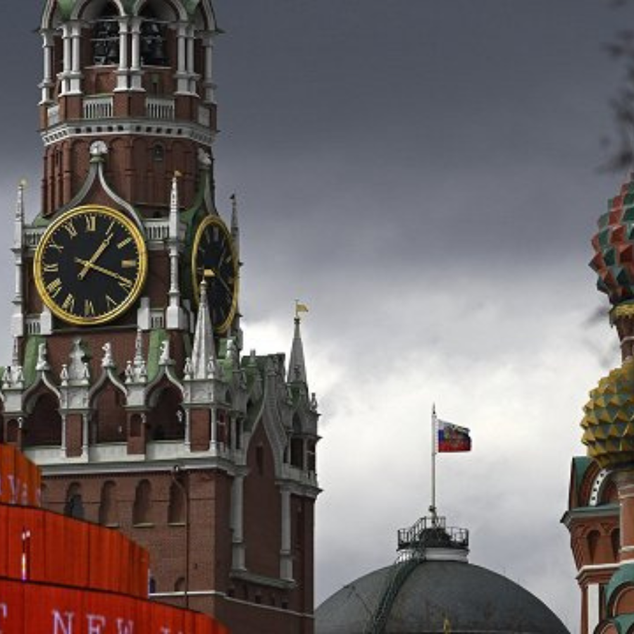 <p>Krievijā ziņo&scaron;ana par līdzpilsoņiem sasniegusi komunistiskā režīma līmeni</p>