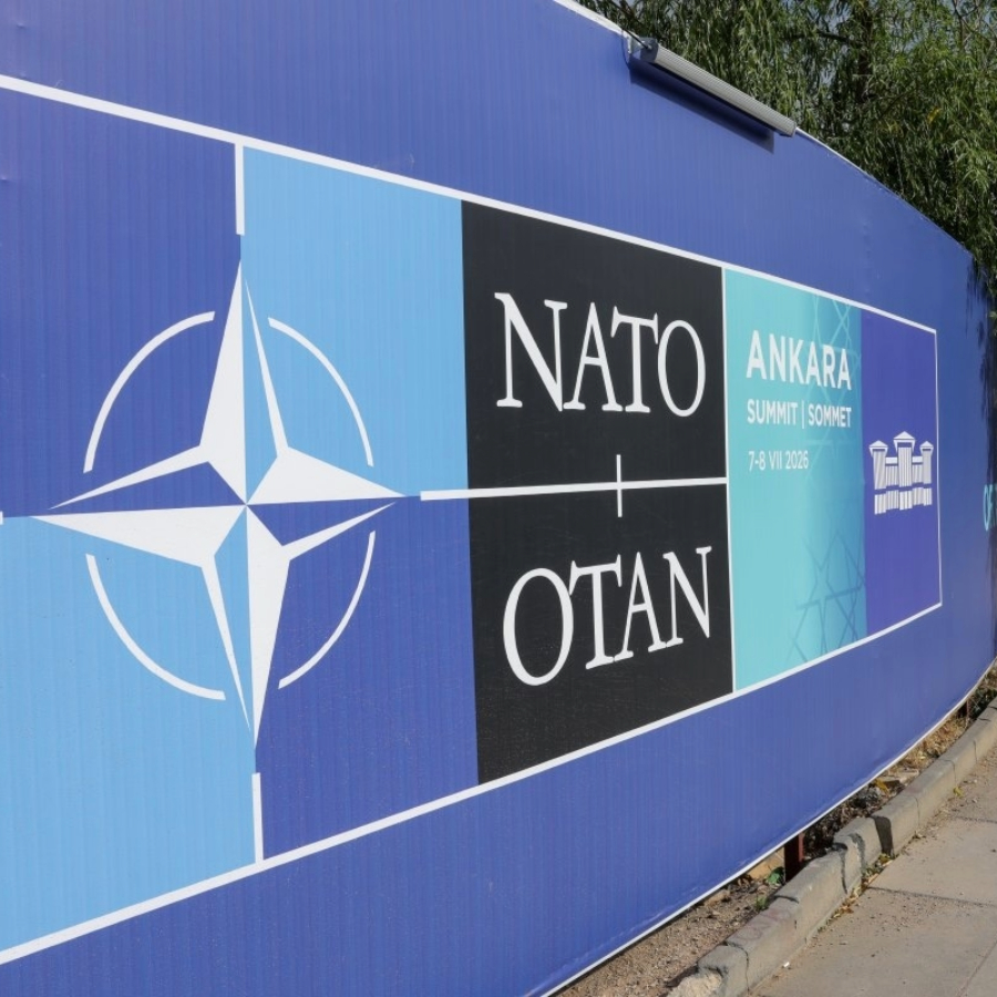 <p>Ankarā sākas NATO samits</p>