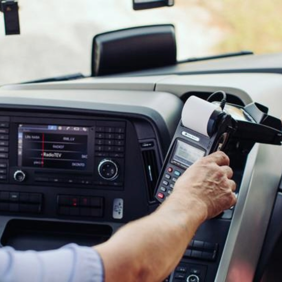 <p>Pasažieru pārvadātāji aicina atsaukt no amata satiksmes ministru</p>