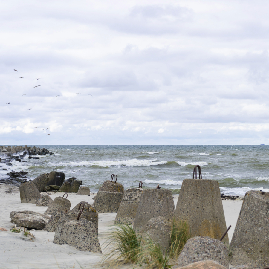 <p>Par kabeļa bojājumu jūrā pie Liepājas sākts kriminālprocess&nbsp;</p>