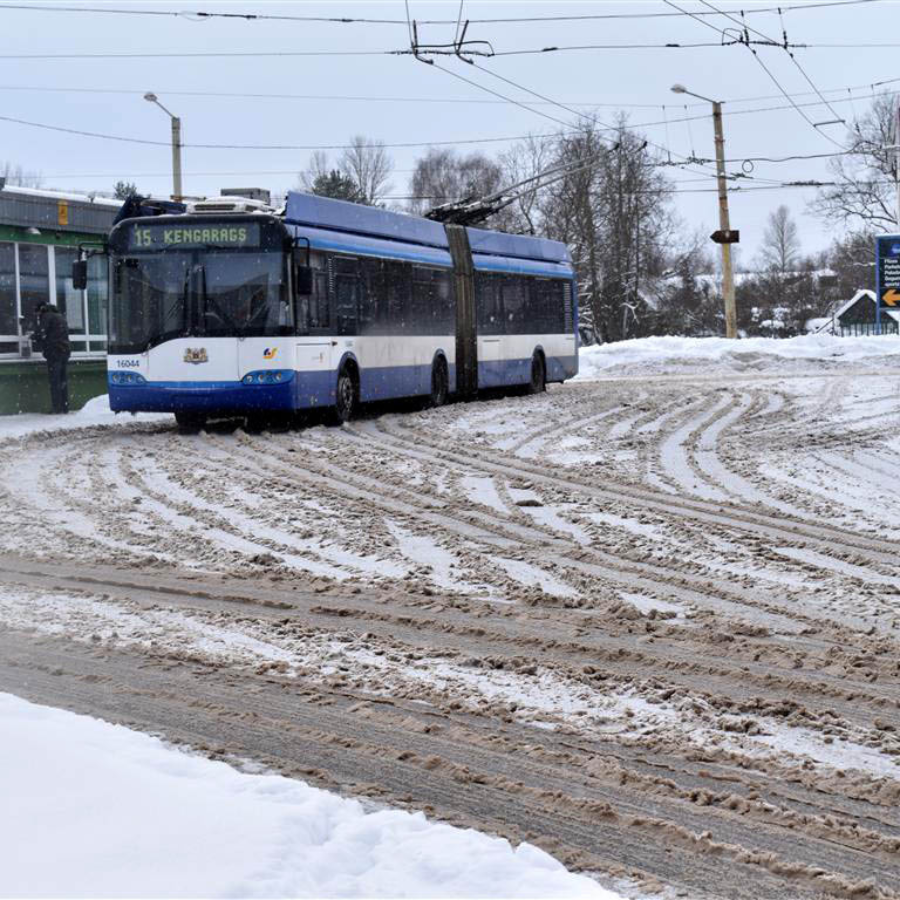 <p>No 17. janvāra būs vairāk pieturu &ldquo;pēc pieprasījuma&rdquo;</p>