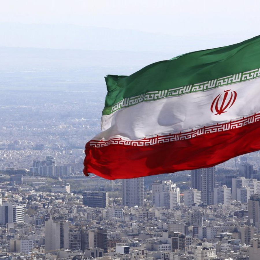 <p>Tramps paziņo par tarifa noteik&scaron;anu valstīm, kas tirgojas ar Irānu<br>&nbsp;</p>