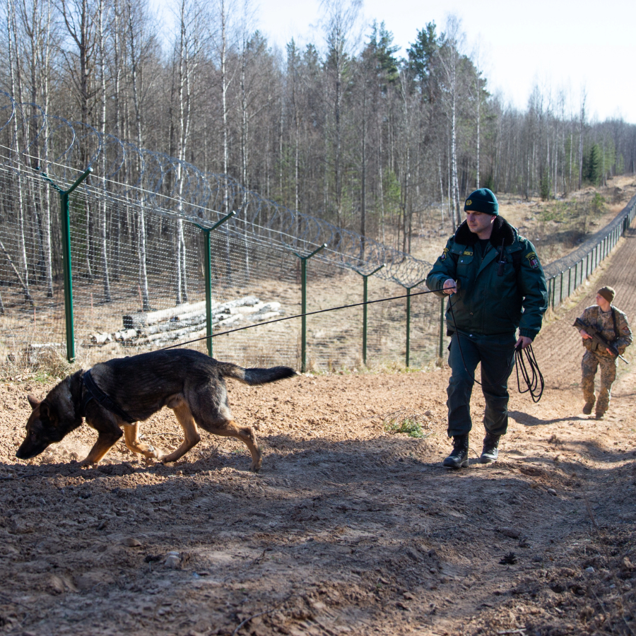 <p>Pujāts: Robežsardzes resurss uz Baltkrievijas robežas noslogots par 200%</p>