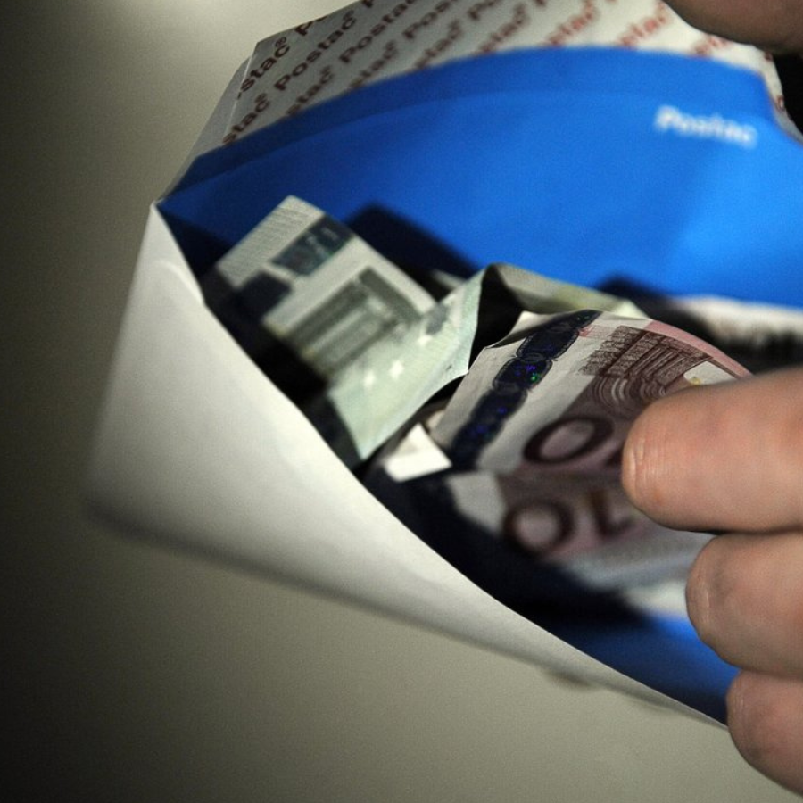 <p>Latvijā ēnu ekonomikas īpatsvars pērn audzis līdz 21,8%</p>