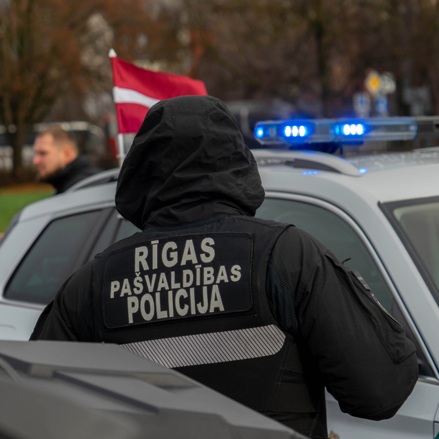 <p>Pērn Rīgas Pa&scaron;valdības policisti aizturēju&scaron;i 48 tre&scaron;o valstu pilsoņus</p>