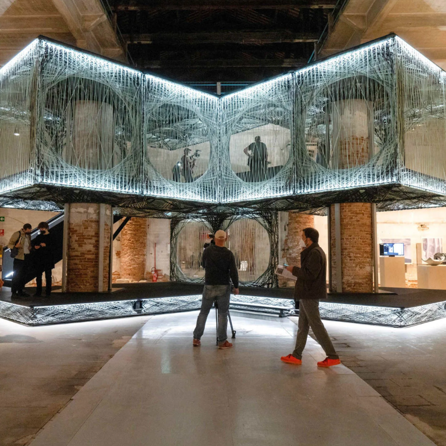 <p>Aicina Venēcijas biennāles organizatorus pārskatīt lēmumu par Krievijas dalību</p>