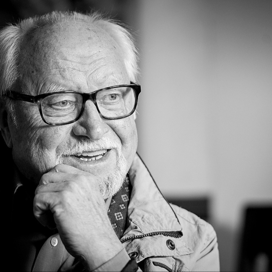 <p>89 gadu vecumā miris kinorežisors un scenārists Jānis Streičs</p>