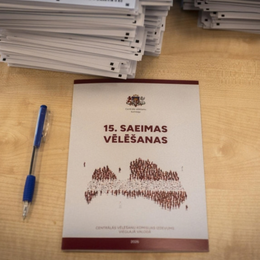 <p>Saeimas vēlē&scaron;anās savu balsi līdz &scaron;im nodevu&scaron;i 11,38% vēlētāju</p>