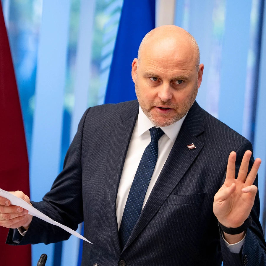 <p>Кульбергс еще как минимум неделю официально воздержится от комментариев по поводу формирования нового правительства</p>