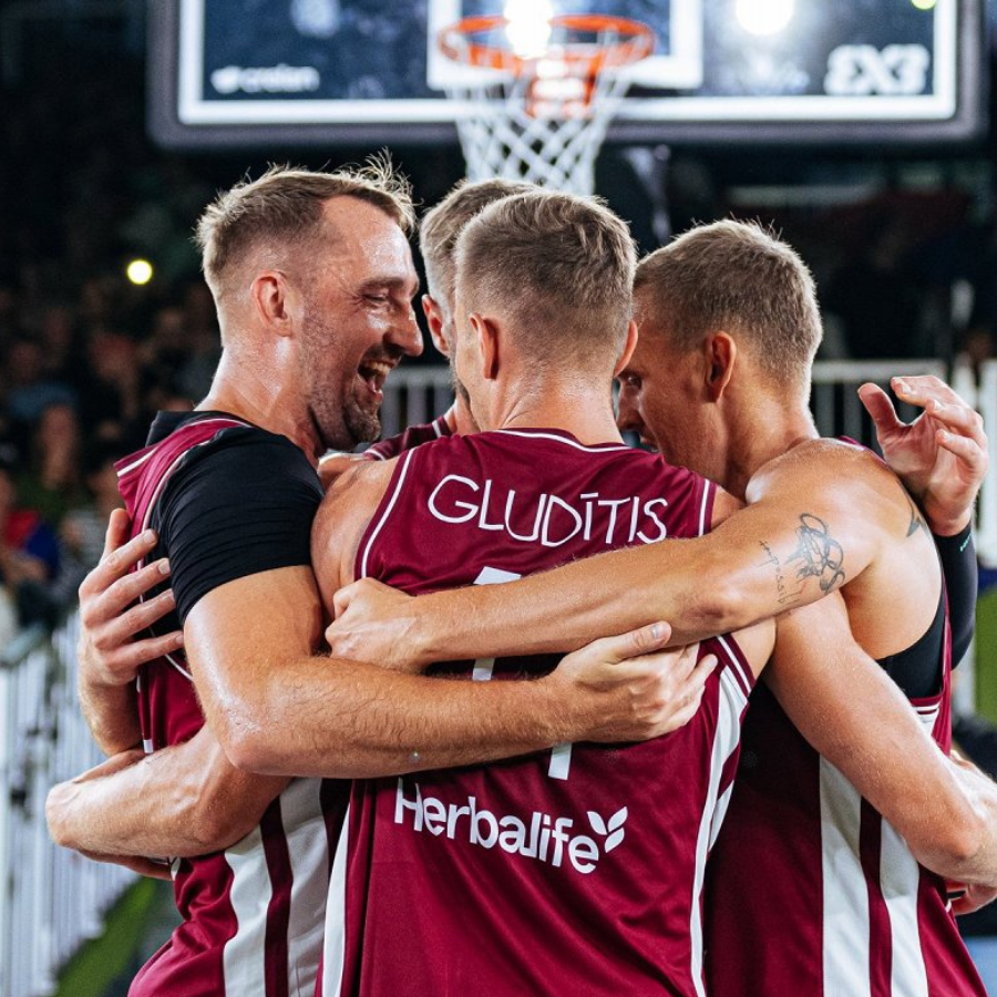 <p>Latvijas 3x3 basketbolisti kļūst par Eiropas čempioniem</p>