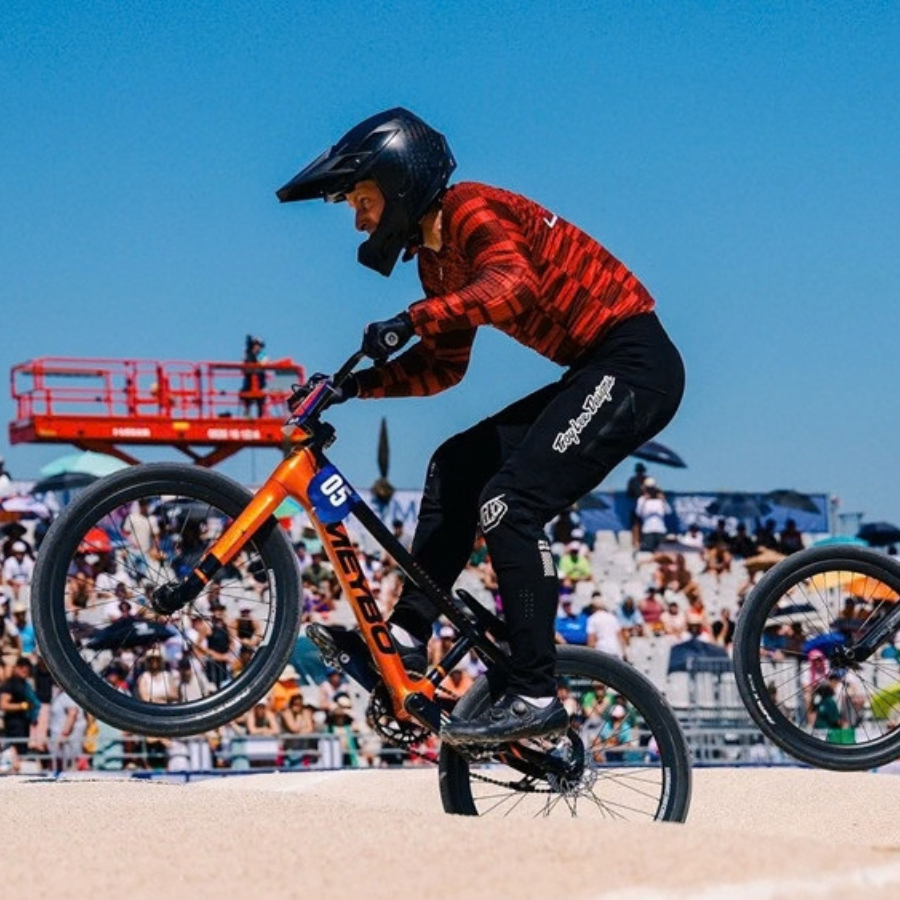 <p>Latvija rīkos 2030. gada pasaules BMX riteņbrauk&scaron;anas čempionātu</p>