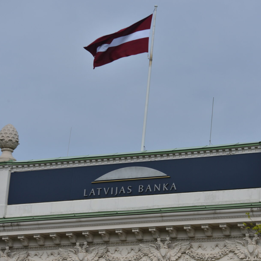 <p>Nebanku kreditētāju uzraudzību nodod Latvijas Bankai</p>
