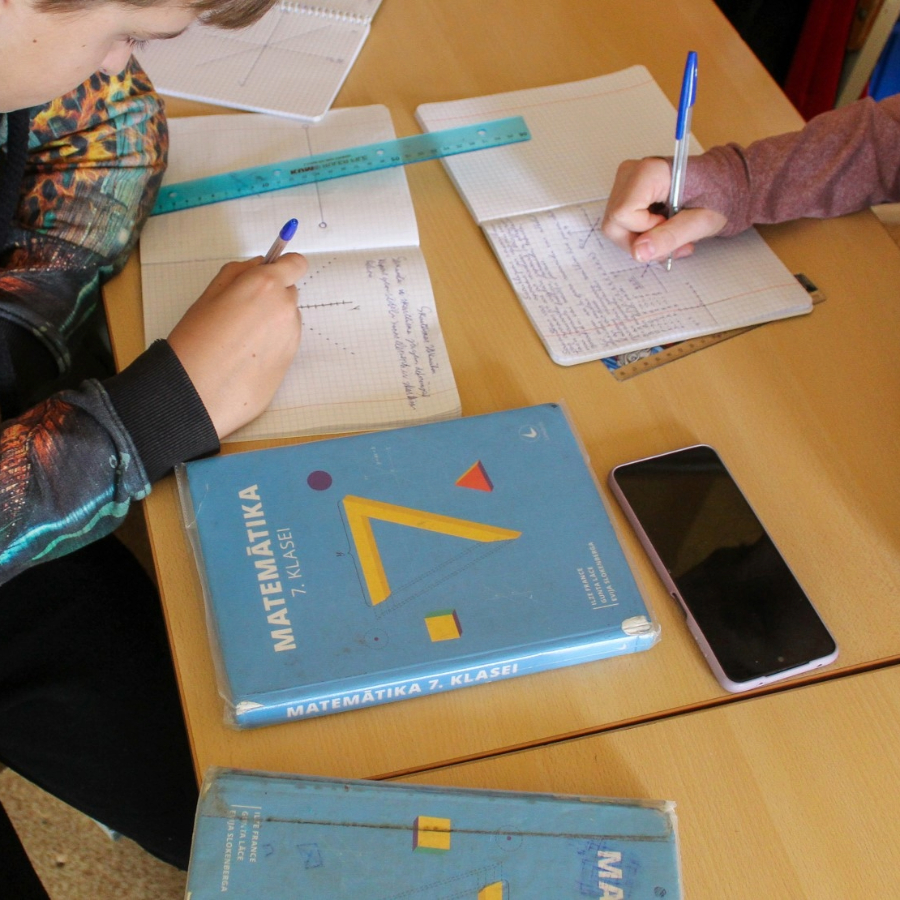 <p>Būtiski palielinājies skolēnu vērtējums matemātikas eksāmenā</p>