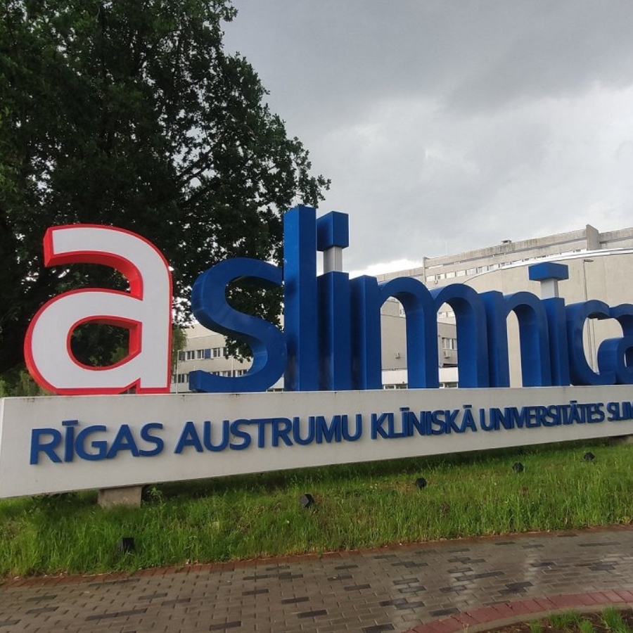 <p>Austrumu slimnīca pielāgojusi darbavietas darbiniekiem ar invaliditāti</p>