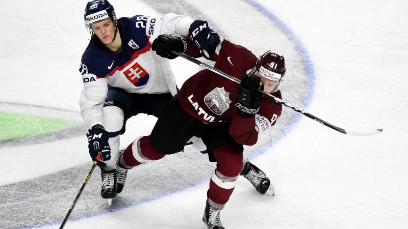 Pasaules čempionāta spēle hokejā starp Latvijas un Slovākijas izlasēm  "Lanxess" arēnā, Ķelnē.